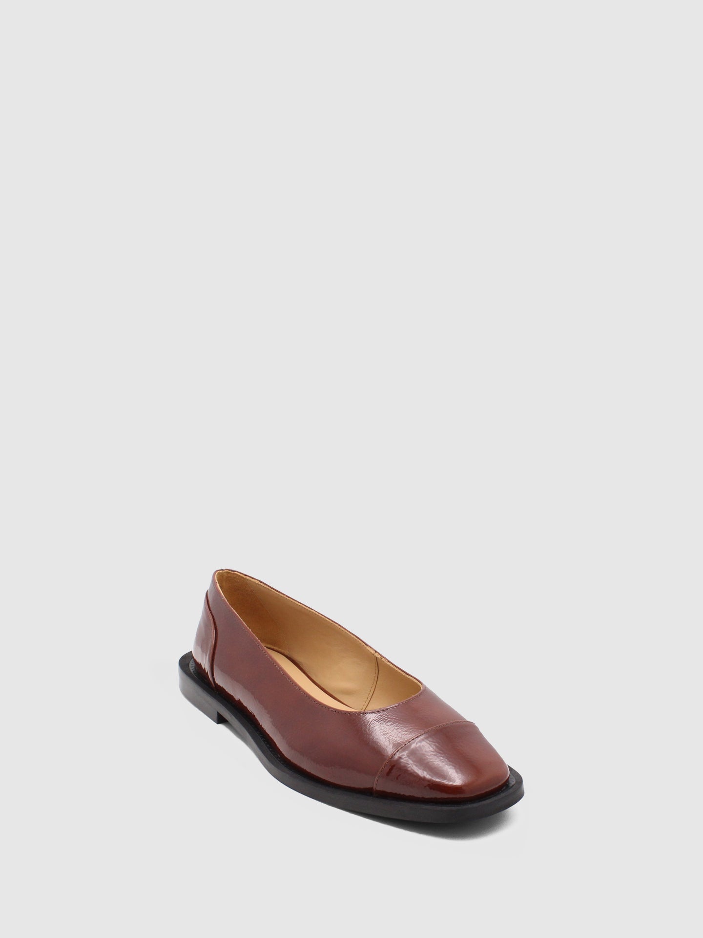 JJ Heitor Sabrinas Clássicas em Castanho