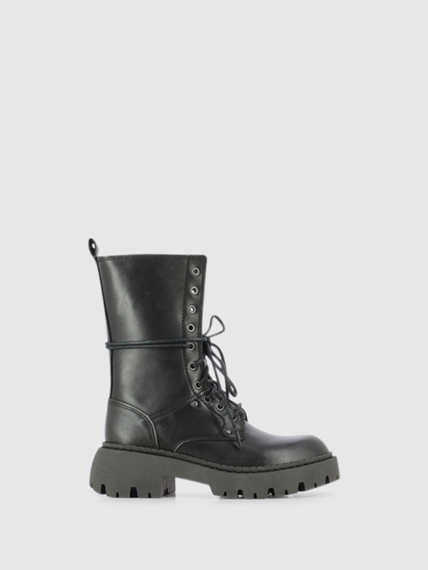 Foreva Botas com Atacadores em Preto