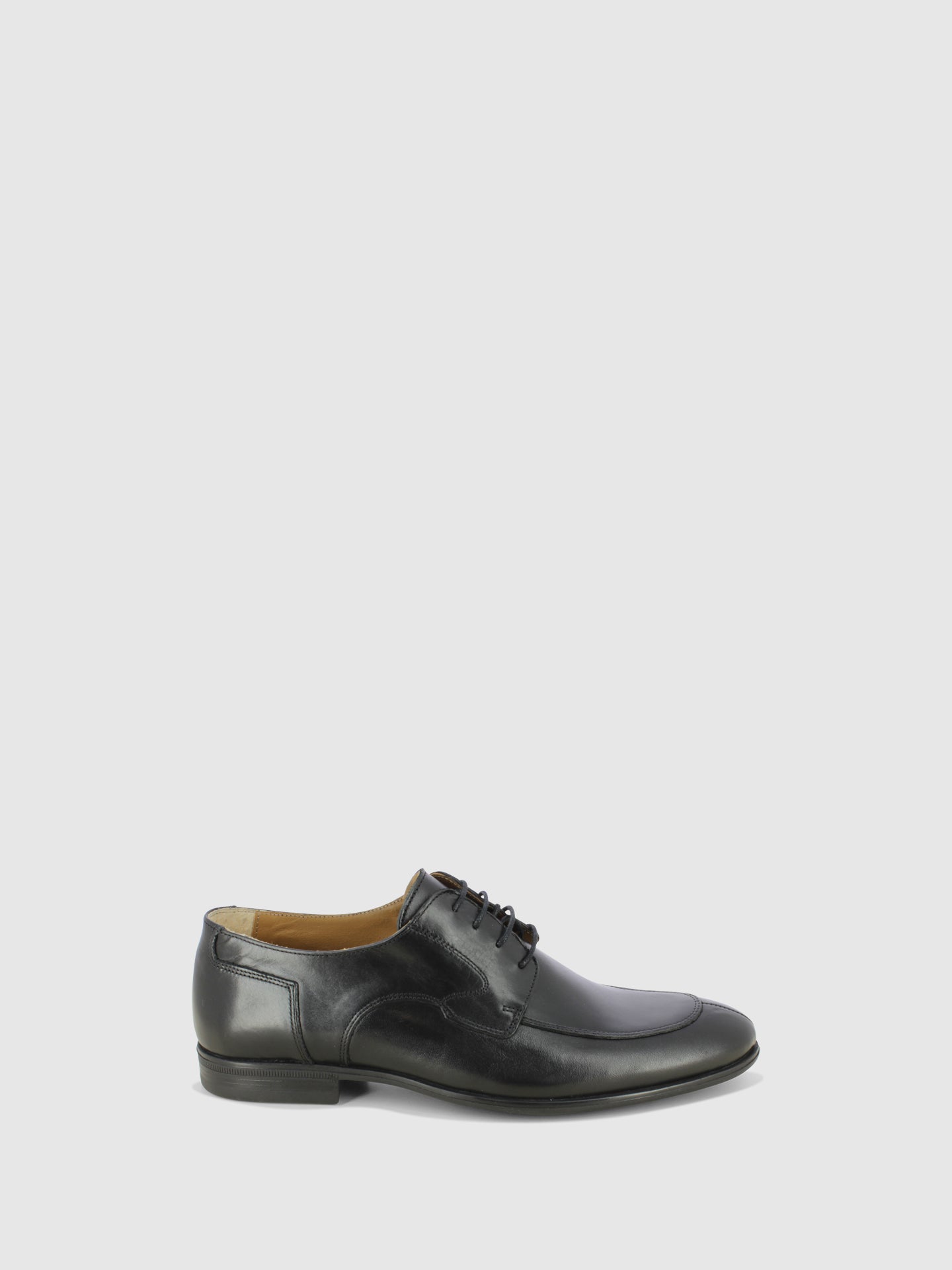 Foreva Sapatos com Atacadores em Preto