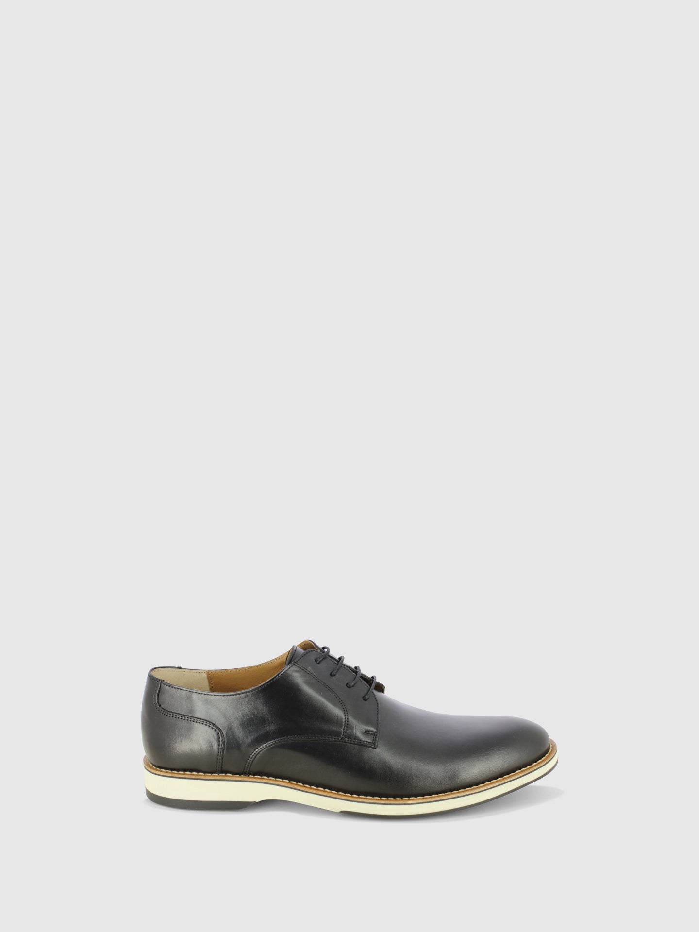 Foreva Sapatos com Atacadores em Preto