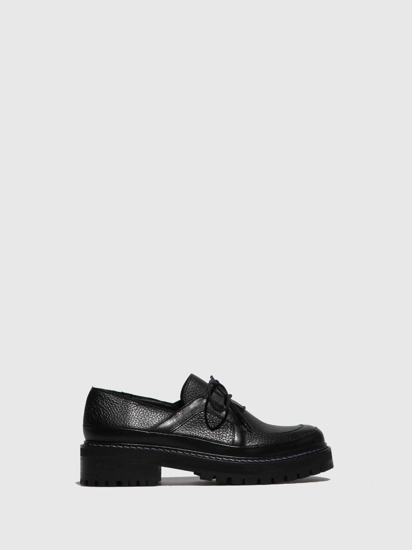 JJ Heitor Loafers com Atacadores em Preto