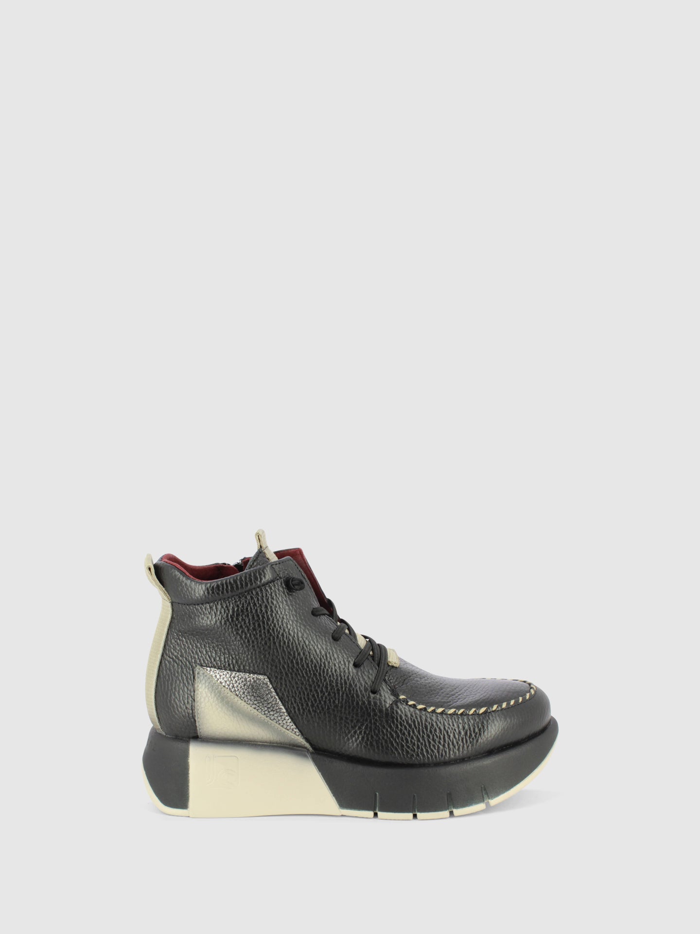 Jose Saenz Botins com Fecho em Preto