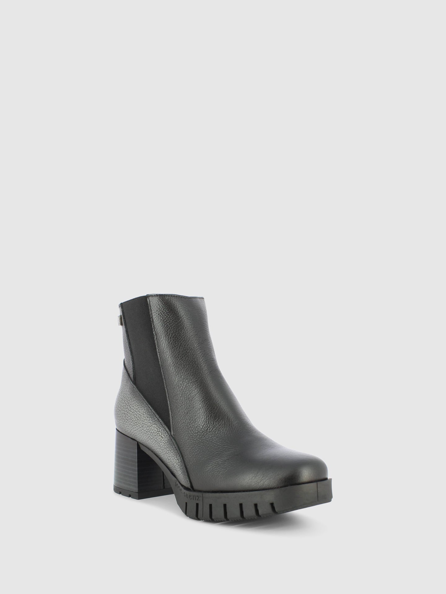Jose Saenz Botins com Fecho em Preto