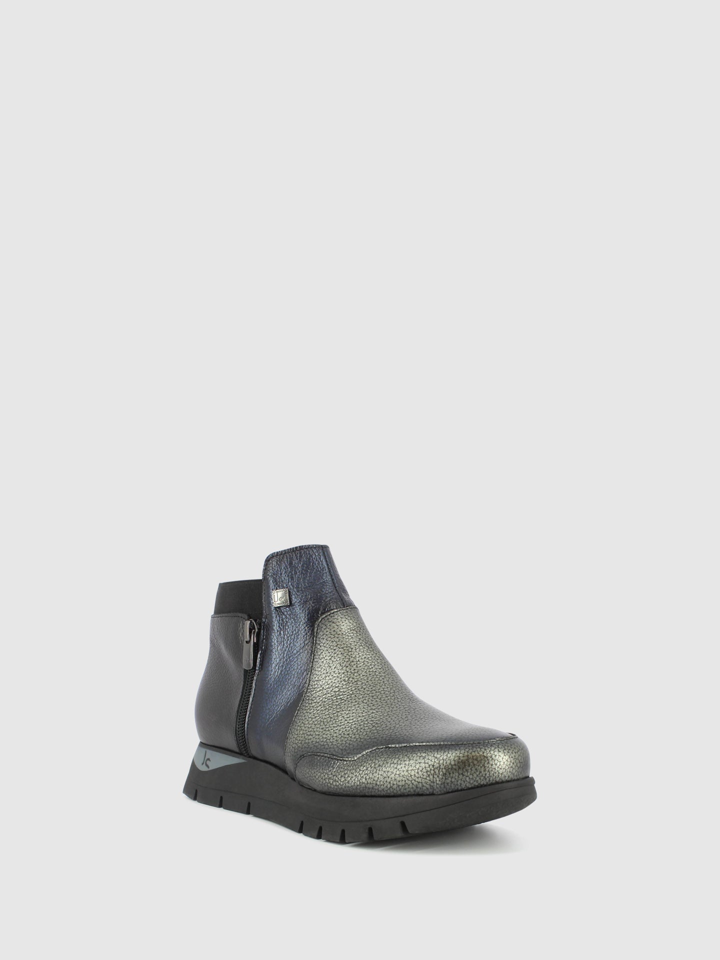 Jose Saenz Botins com Fecho em Prateado