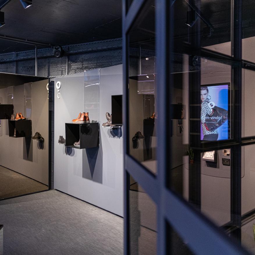  Overcube Flagship Store