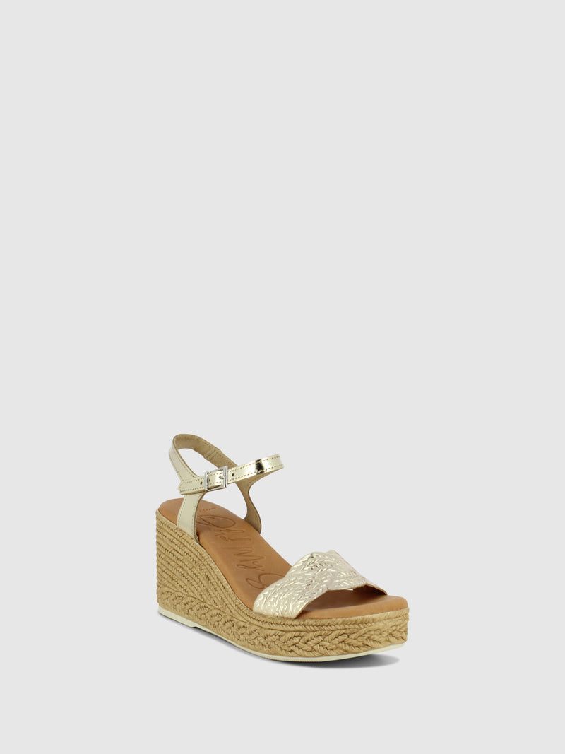 Oh My Sandals Sandálias com Fivela em Champanhe