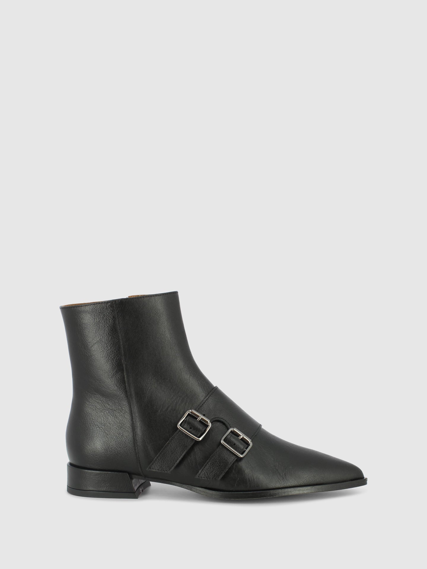 Sofia Costa Botins com Fecho em Preto