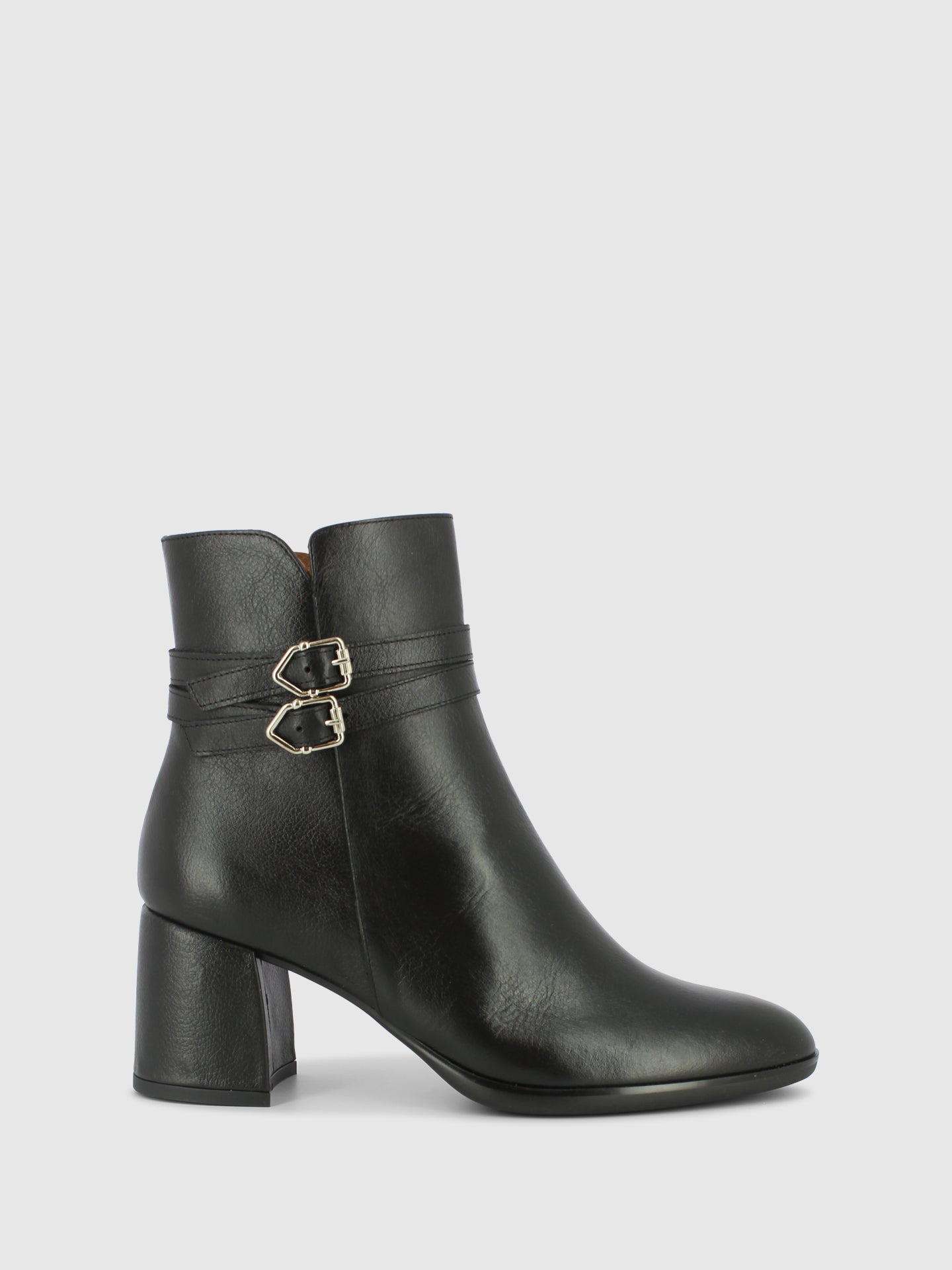 Sofia Costa Botins com Fecho em Preto