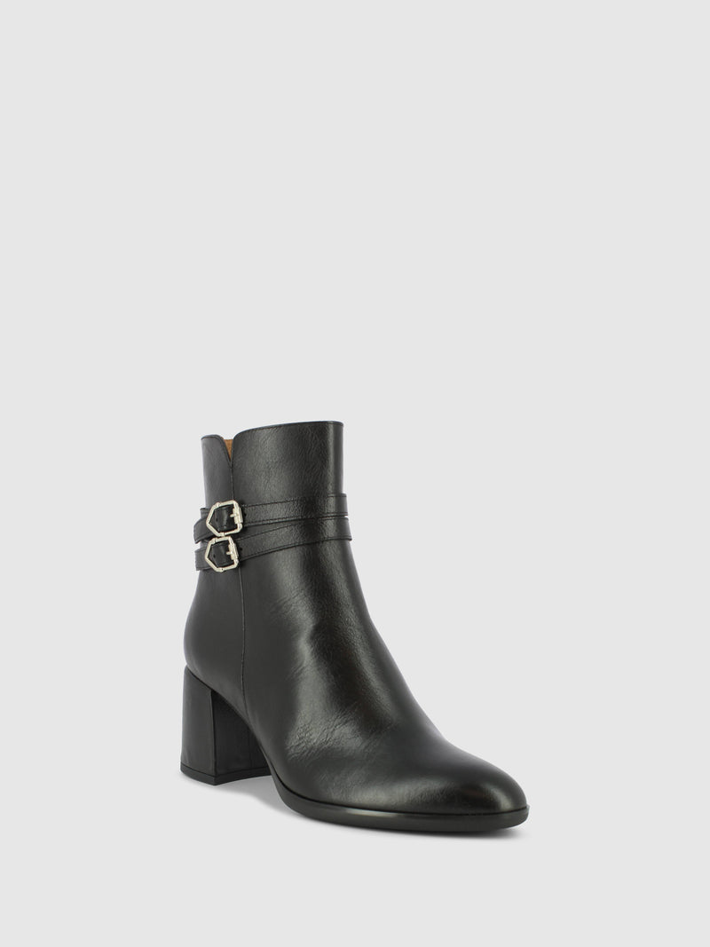 Sofia Costa Botins com Fecho em Preto