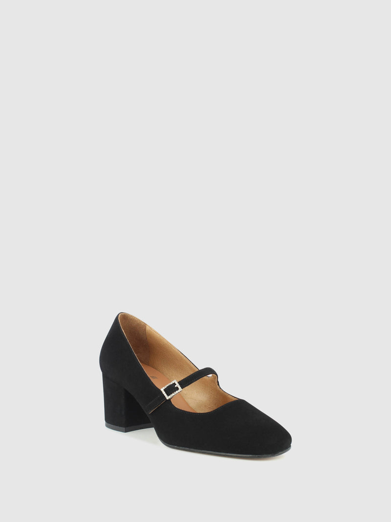 Sofia Costa Sapatos com Fivela em Preto