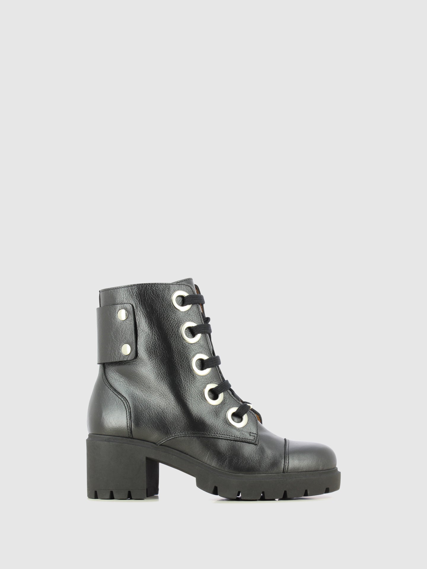 Sofia Costa Botins com Fecho em Preto