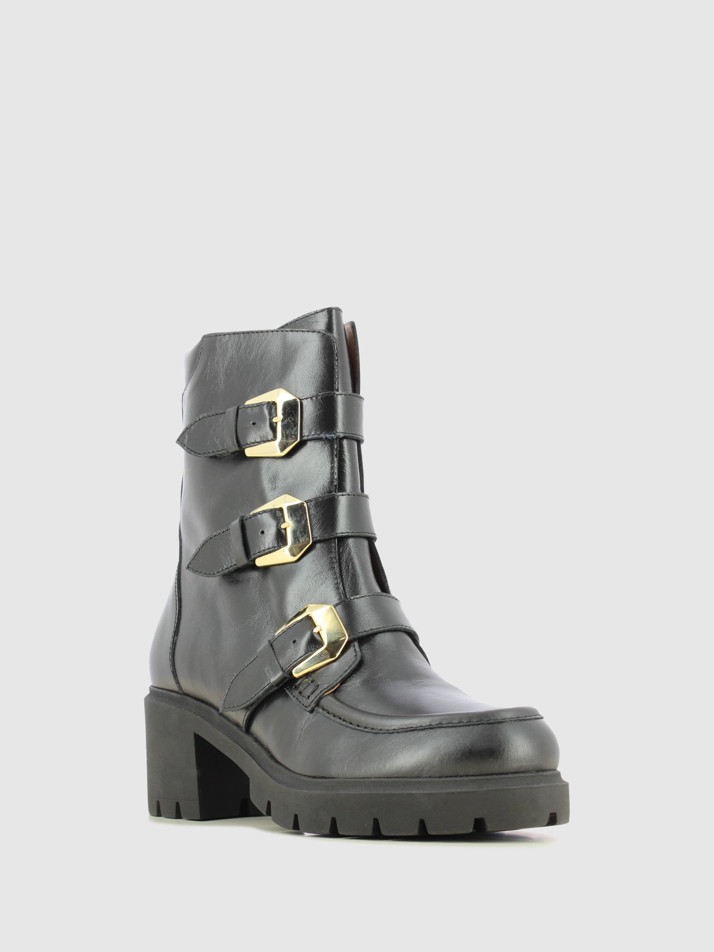 Sofia Costa Botins com Fecho em Preto
