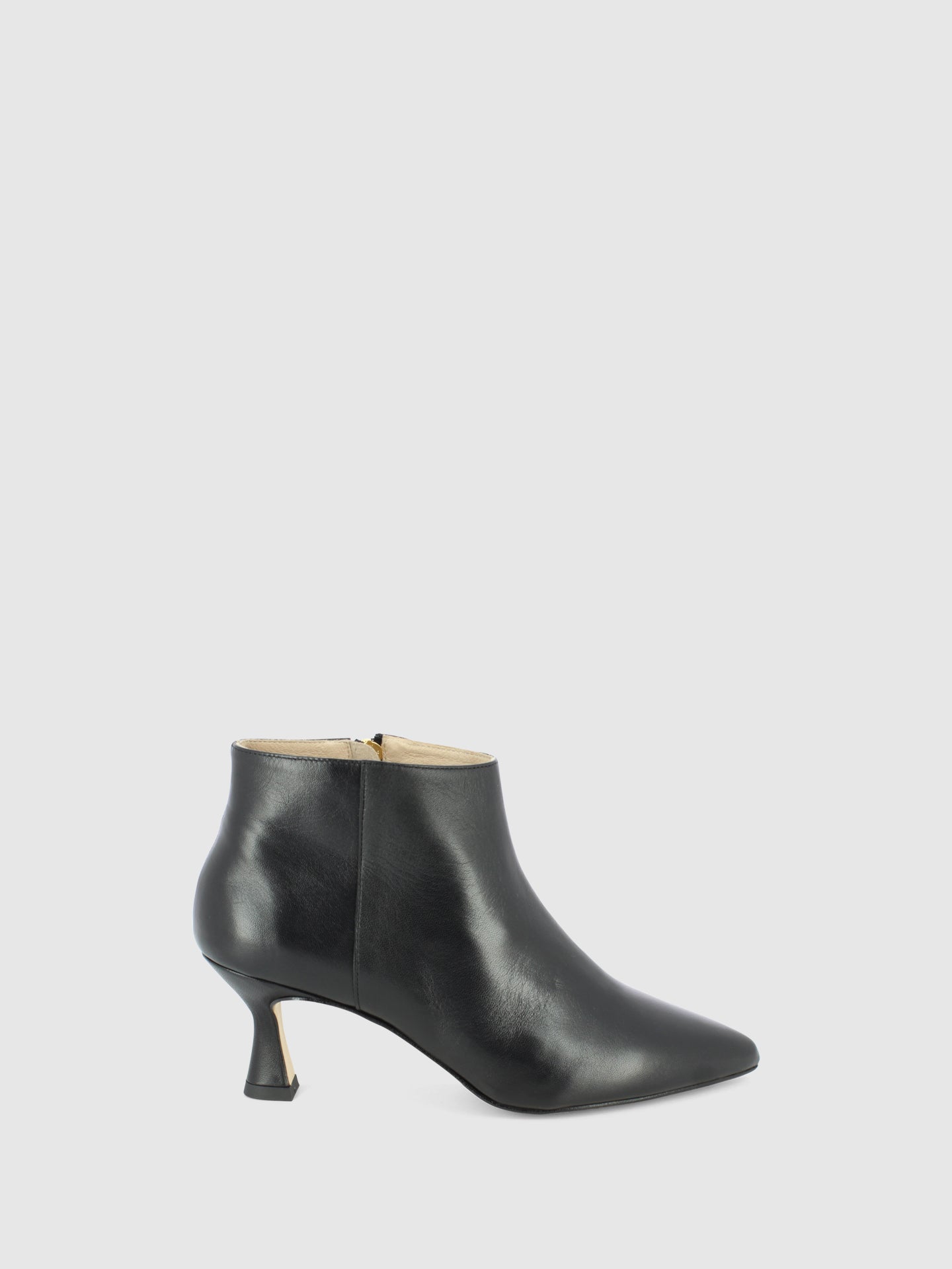 Sofia Costa Botins Stiletto em Preto