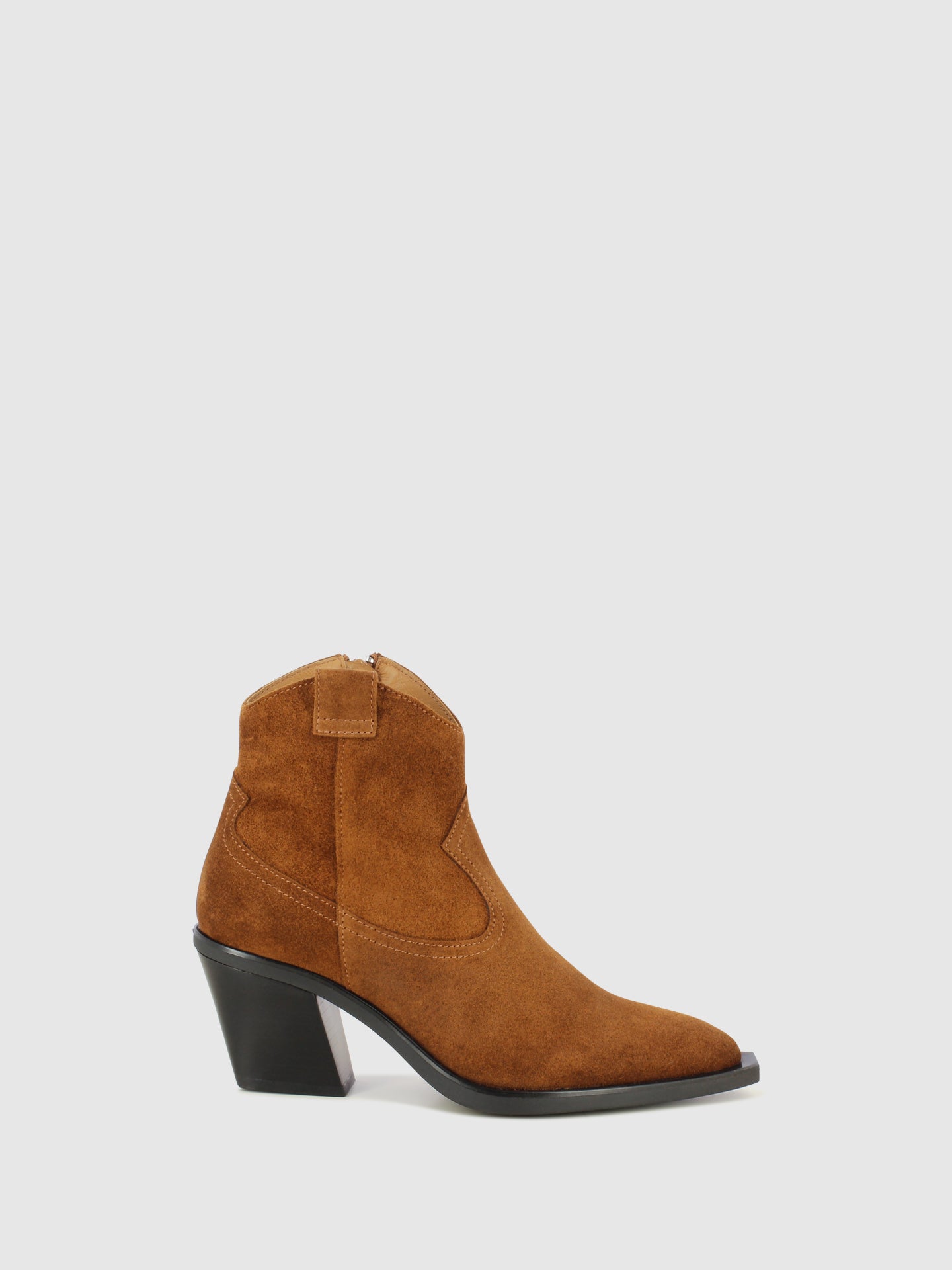 Sofia Costa Botins com Fecho em Camel