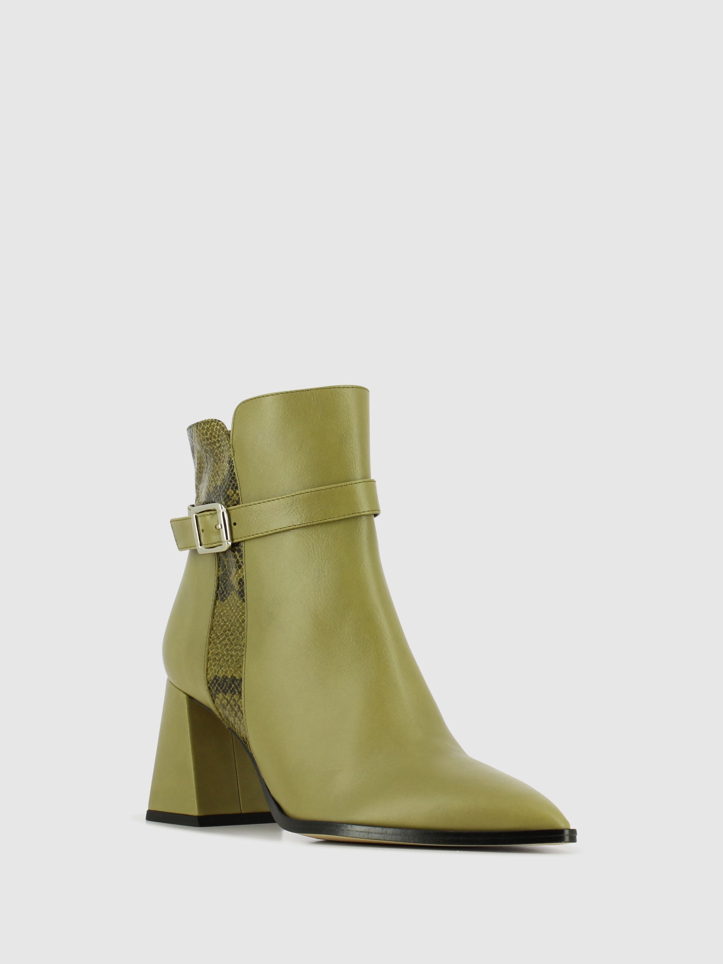 Sofia Costa Botins com Fecho em Verde