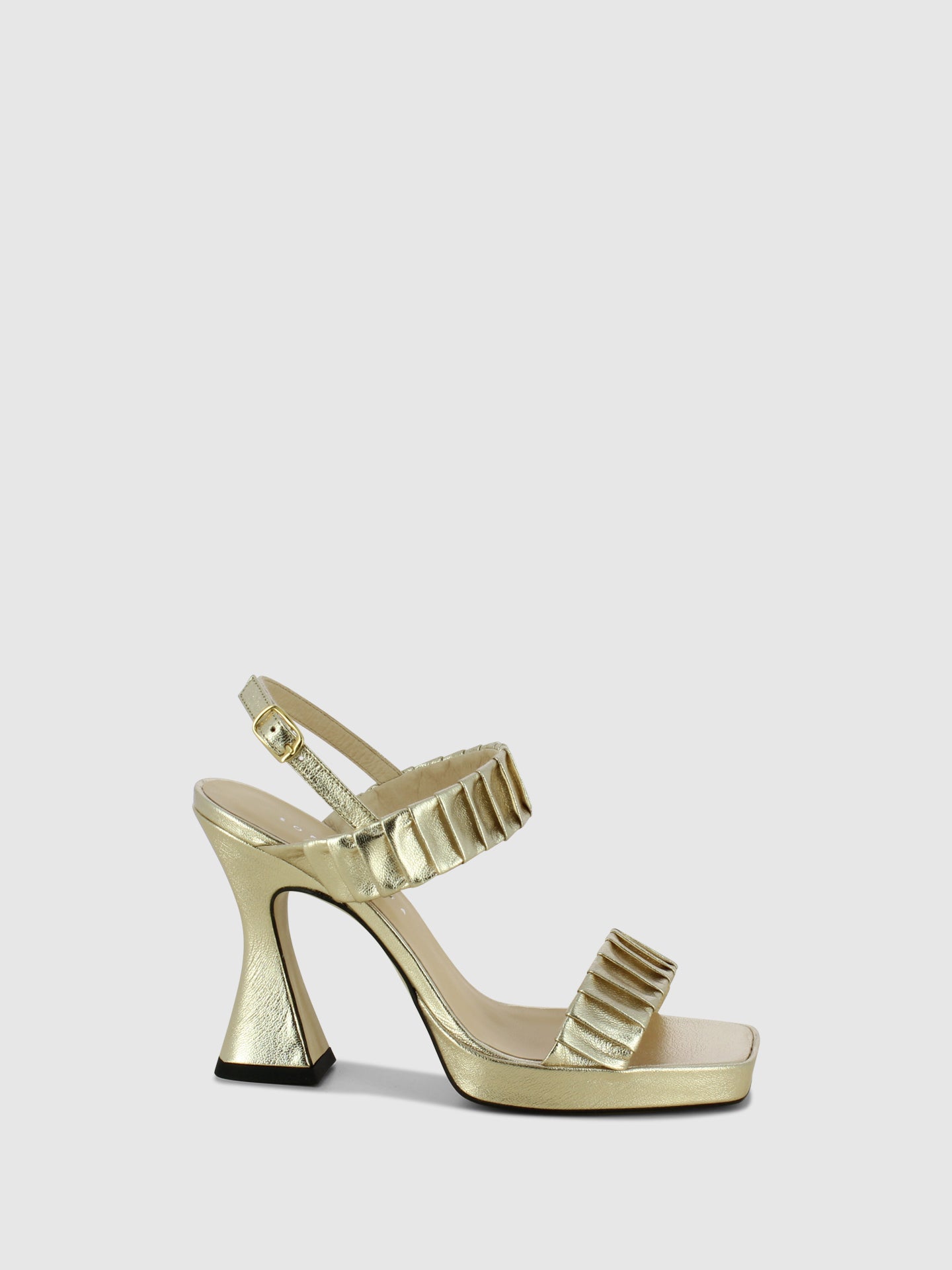 Sofia Costa Sandálias com Fivela em Dourado