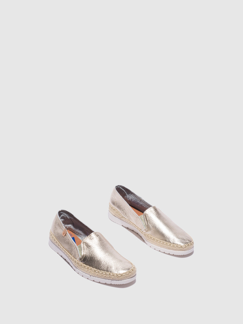 Verbenas Sapatos Loafer em Dourado