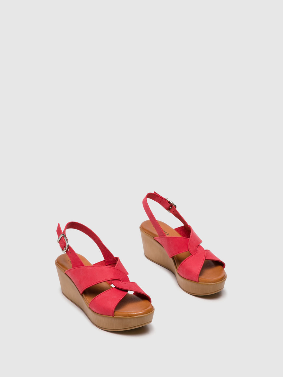 Foreva Sandálias com Fivela em Vermelho