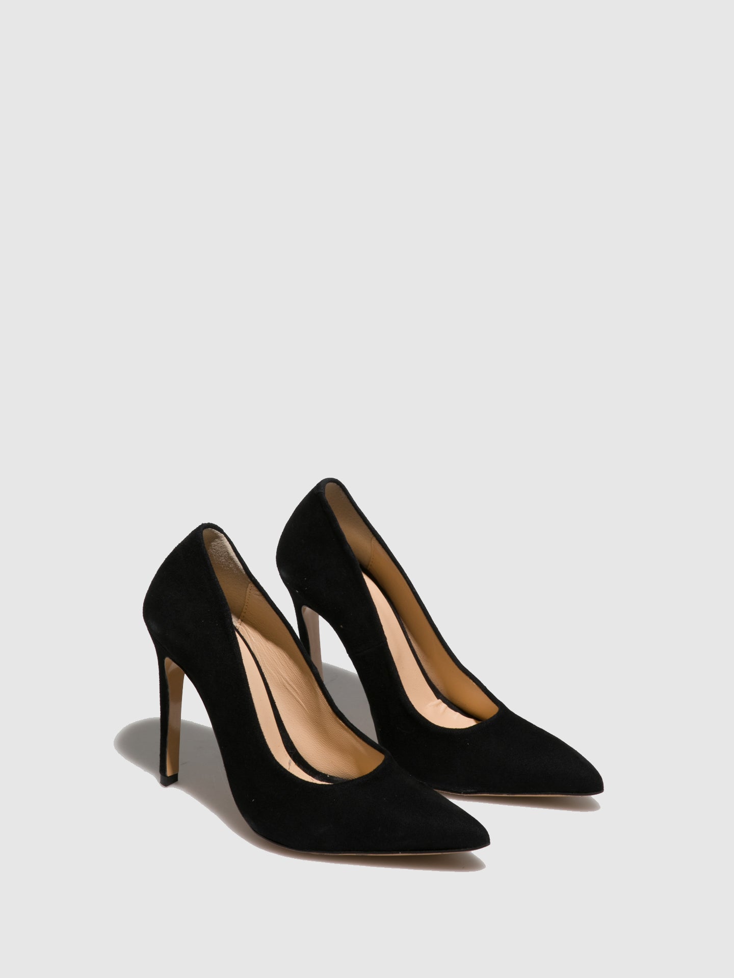 Foreva Sapatos Pontiagudos em Preto
