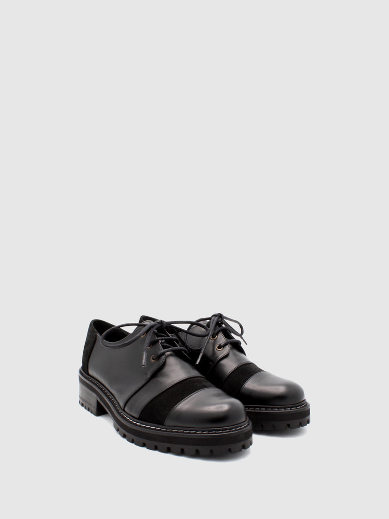 JJ Heitor Loafers com Atacadores em Preto